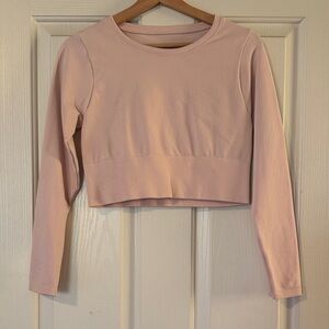 Offline by aerie- Pink Long Sleeve Crop Top